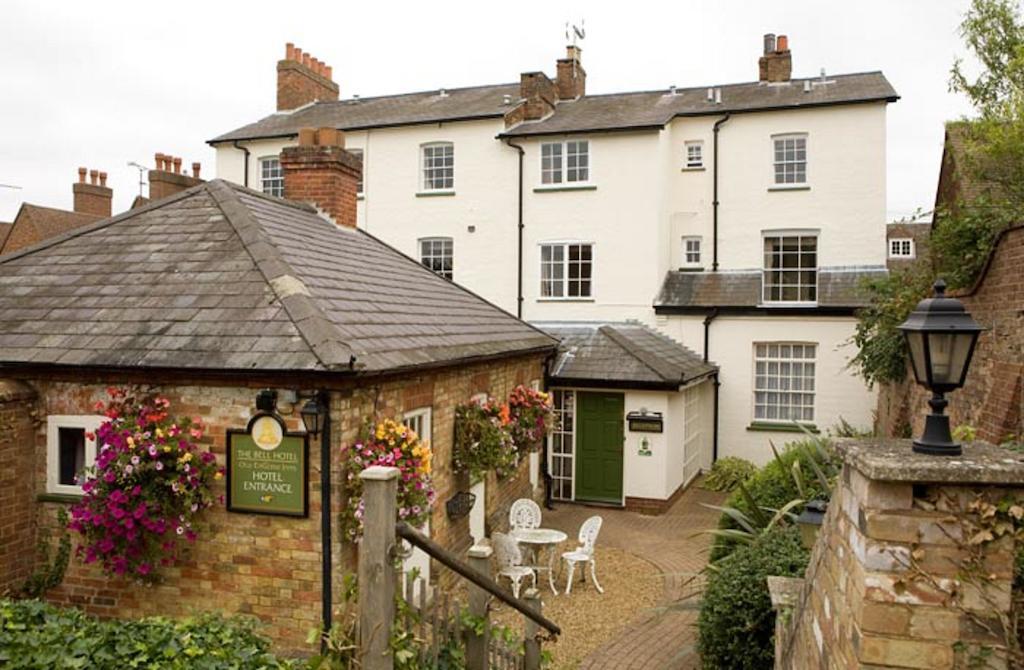 The Bell Hotel & Inn By Greene King Inns Woburn Exteriör bild